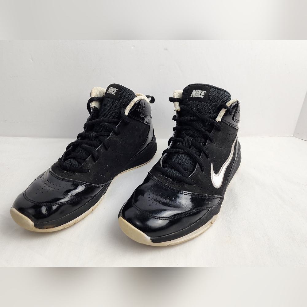 💪 NIKE TEAM HUSTLE D5 BASKETBALL SHOES 454461-010 SIZE 7 YOUTH - BLACK 💪